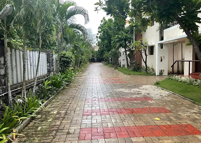 Barefootbay - With Private Beach AccessVilla